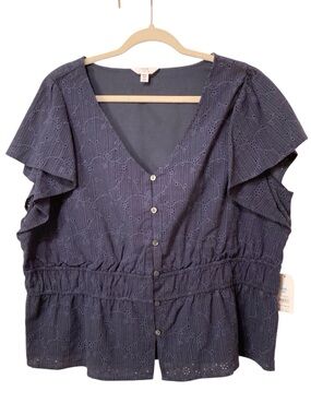 NWT Time and Tru Women’s Eyelet Flutter-Sleeve Peplum Top in Navy Size XXXL
